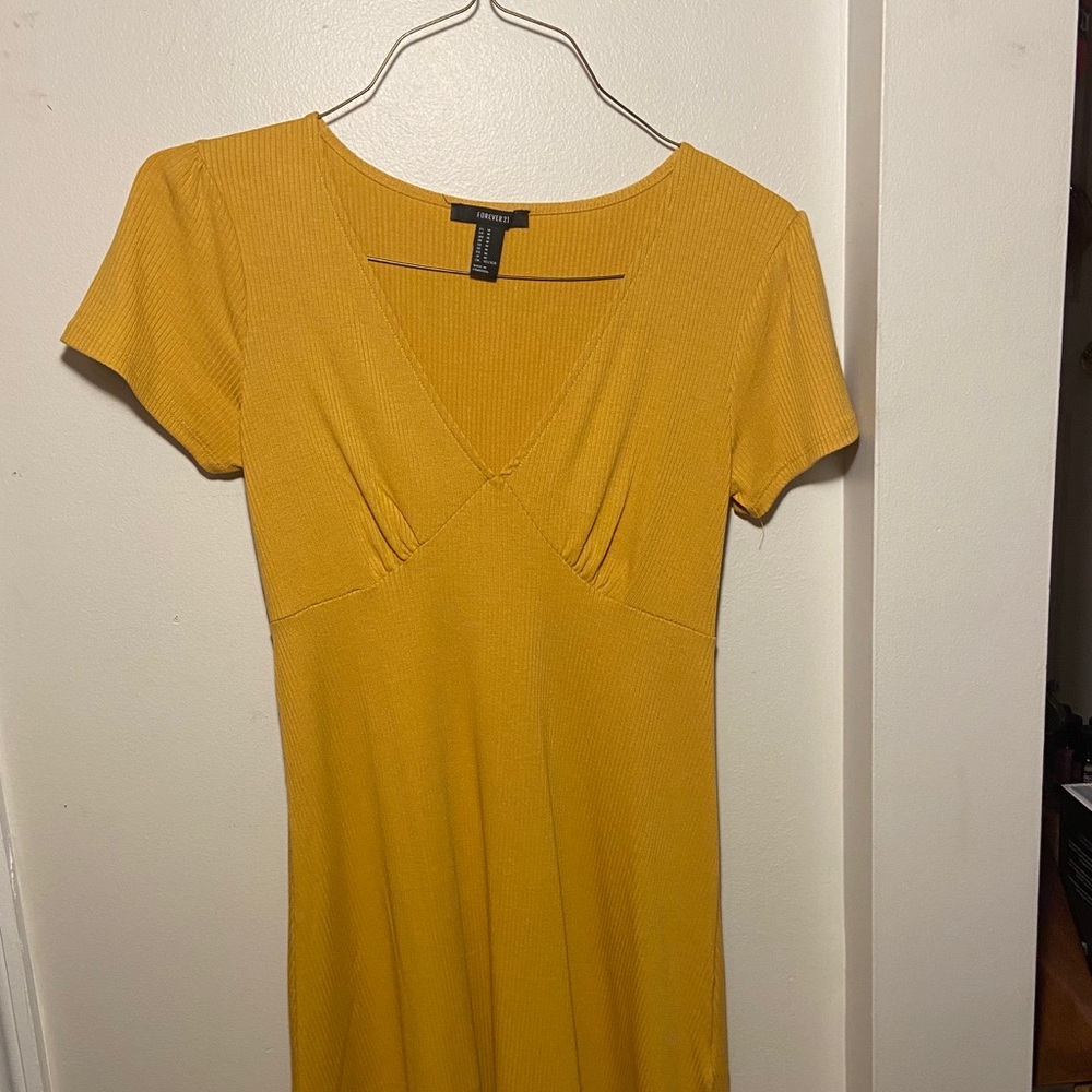 Cute yellow dress